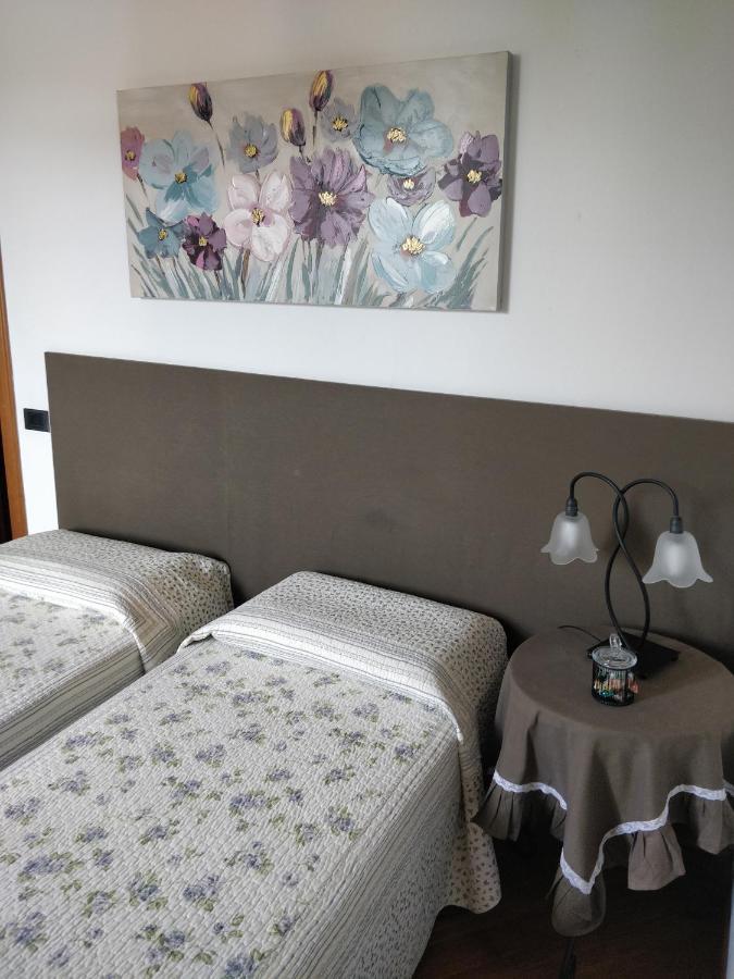 Marinella B&B Cornale Екстер'єр фото