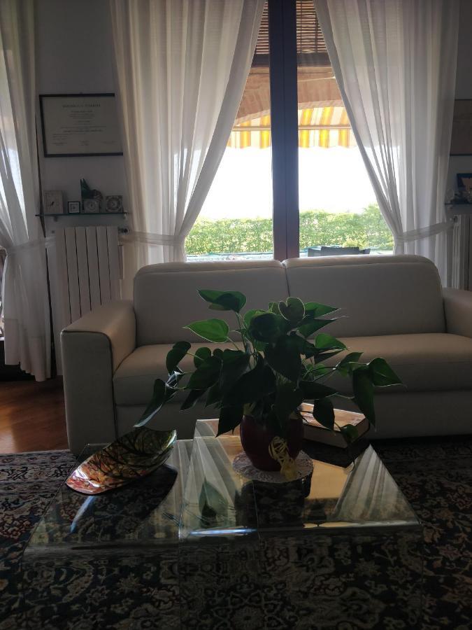 Marinella B&B Cornale Екстер'єр фото